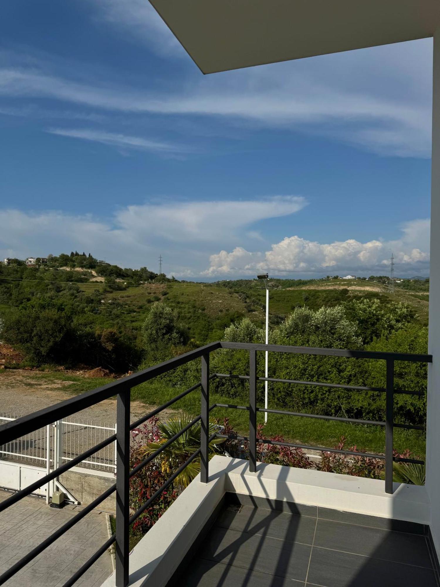 Villa Esmi Durres Kryemëdhej Eksteriør billede