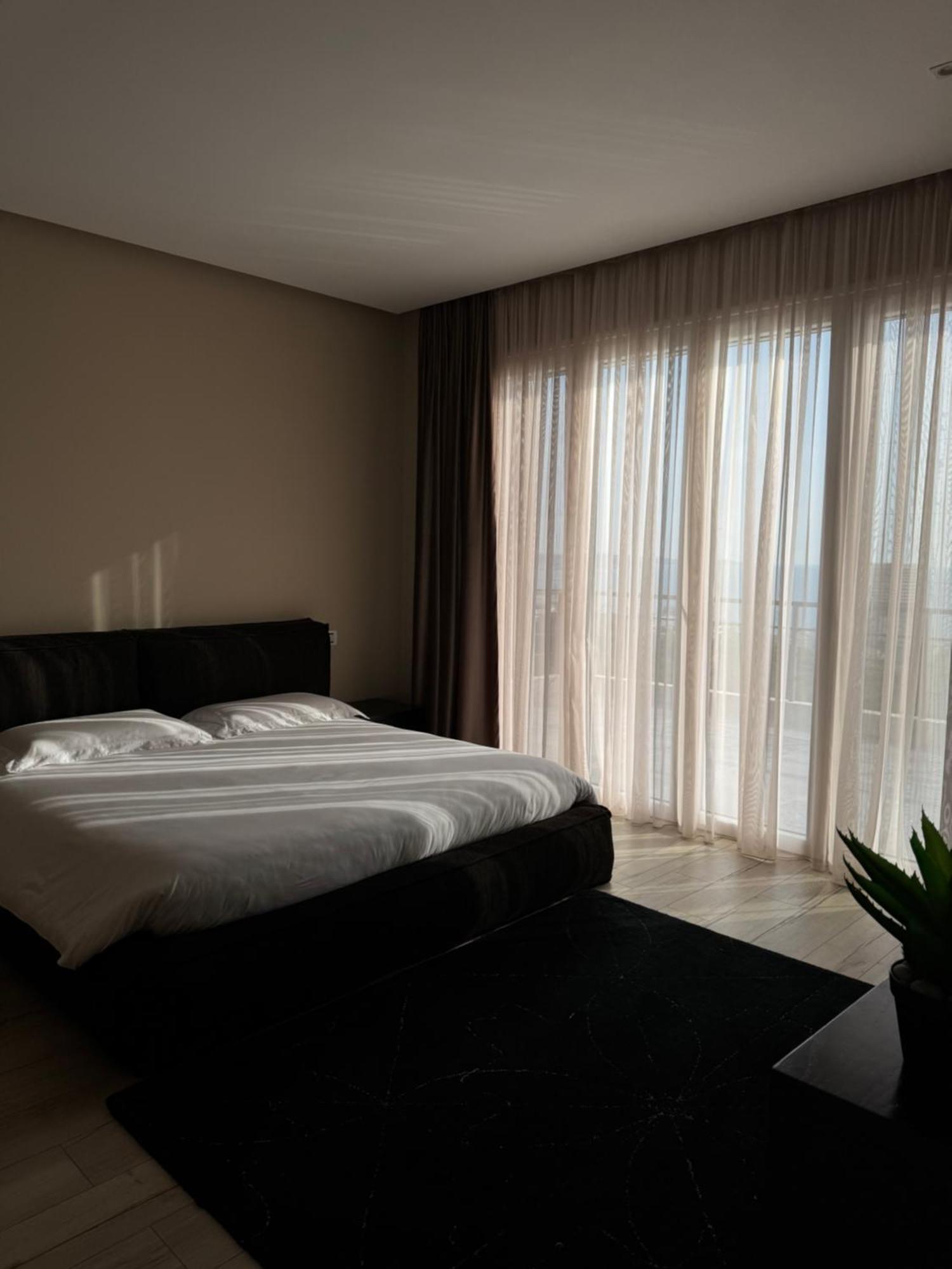 Villa Esmi Durres Kryemëdhej Eksteriør billede